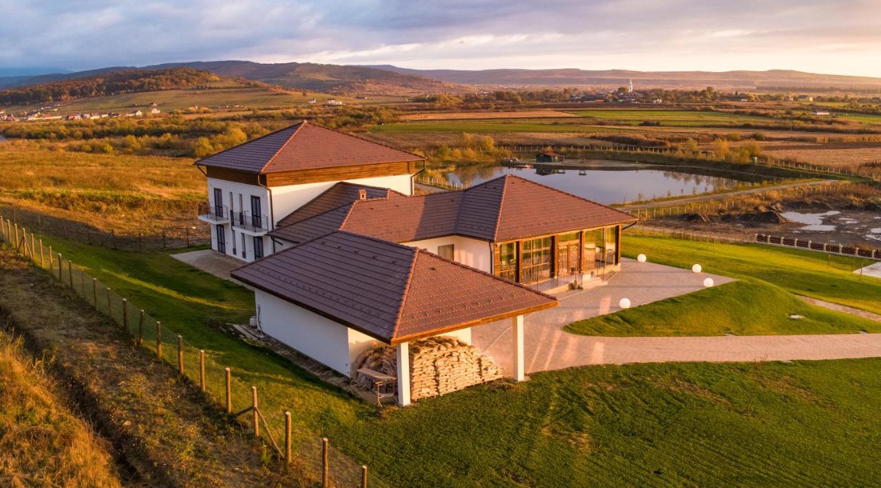 Pensiunea Crama Jelna Orheiu Bistriţei Exterior foto